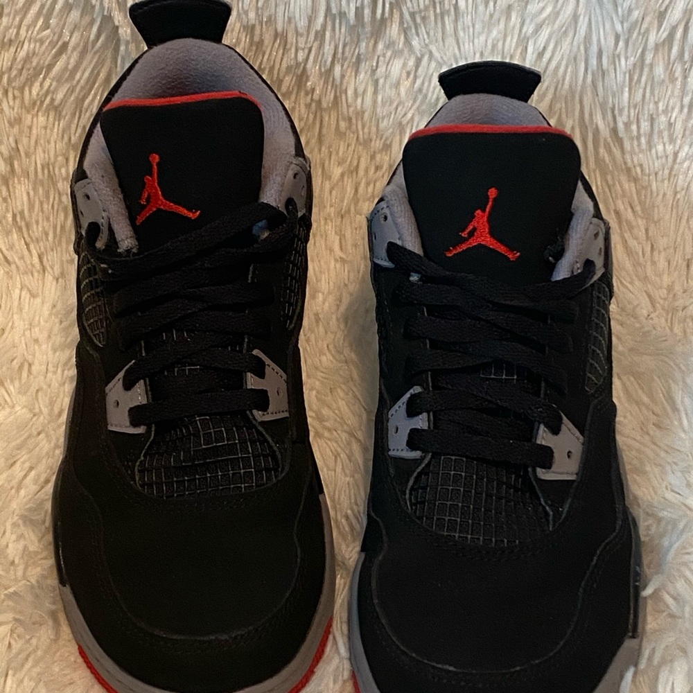 Jordan - Picture 3 of 3